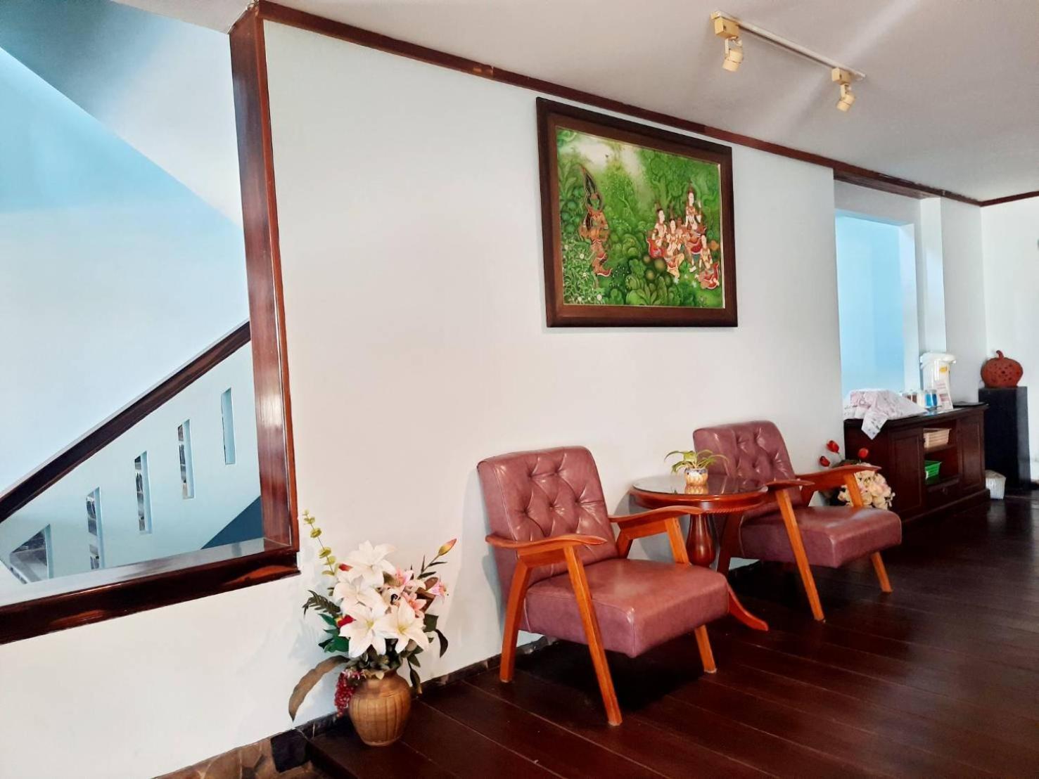 โรงแรมสยามบูทีค บุรีรัมย์ Esterno foto